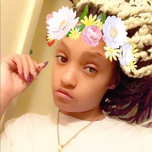 Meet your Posher, Ramona